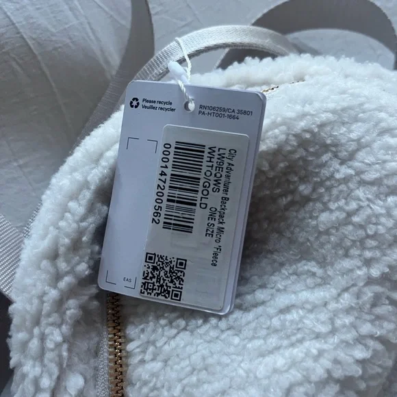 Lululemon City Adventurer Backpack Mini 11L Fleece NWT - Picture 9 of 9